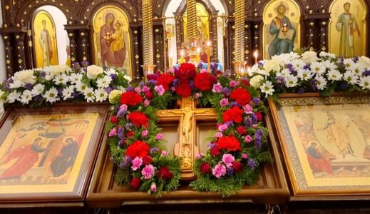 Всенощное бдение в храме Рождества Христова в канун Недели Крестопоклонной