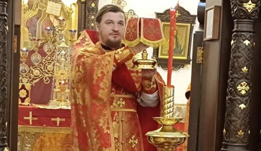 Божественная литургия в Неделю 2-ю по Пасхе,  апостола Фомы