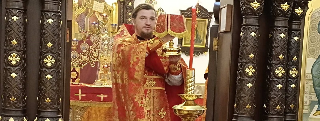 Божественная литургия в Неделю 2-ю по Пасхе,  апостола Фомы