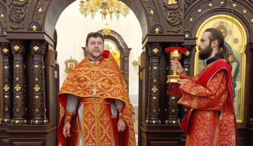 Божественная литургия в Неделю 5-ю по Пасхе, о самаряныне, в храме Рождества Христова