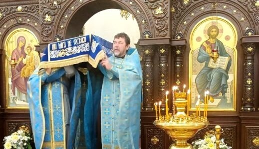 Всенощное бдение в канун праздника Успения Пресвятой Богородицы