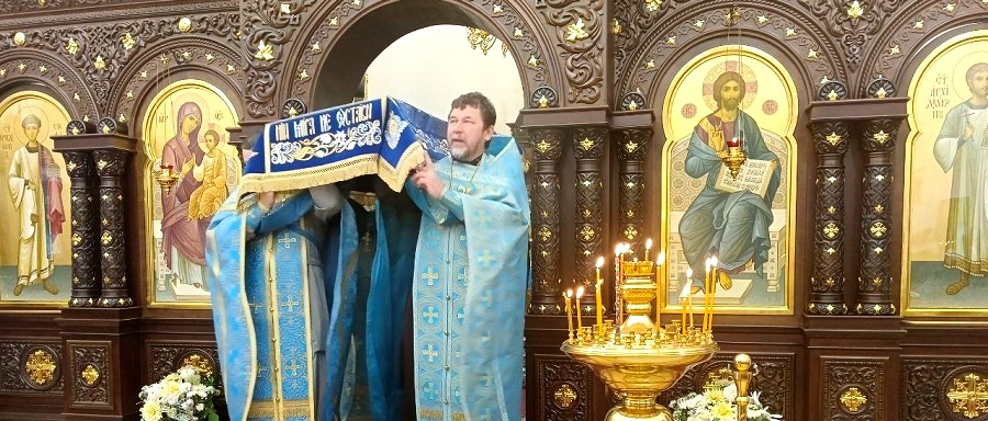 Всенощное бдение в канун праздника Успения Пресвятой Богородицы