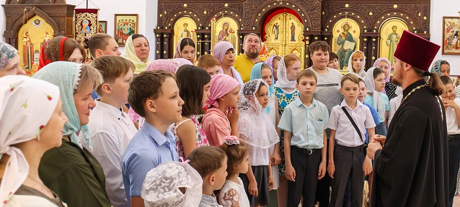 Воскресная школа «Вифлеем» при храме Рождества Христова продолжает набор детей на обучение