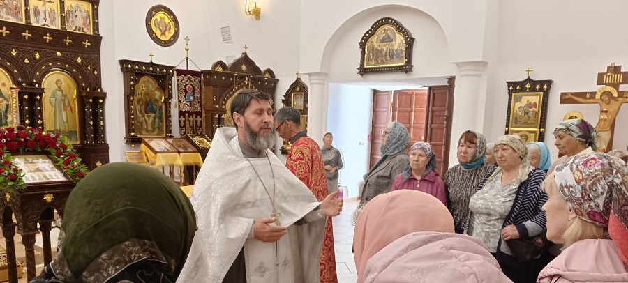 Божественная литургия в день Усекновения главы Пророка, Предтечи и Крестителя Господня Иоанна в храме Рождества Христова