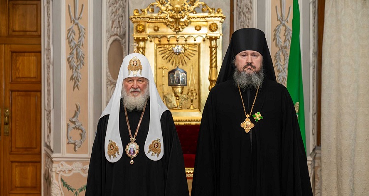 Святейший Патриарх Кирилл вручил Епископу Варфоломею орден преподобного Серафима Саровского