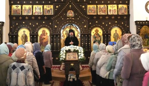 Всенощное бдение в канун Покрова Пресвятой Богородицы в храме Рождества Христова. Архиерейское богослужение