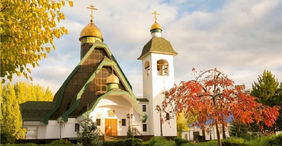 Божественная литургия в праздник Покрова Пресвятой Богородицы