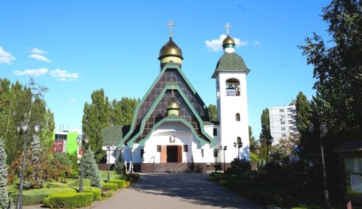 Божественная литургия в Неделю 18-ю по Пятидесятнице в храме Рождества Христова