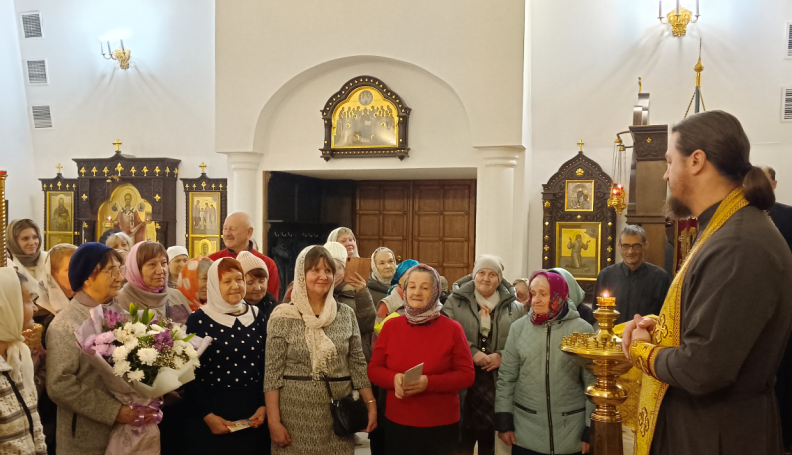 Всенощное бдение в канун празднования дня святителя Николая Чудотворца в храме Рождества Христова