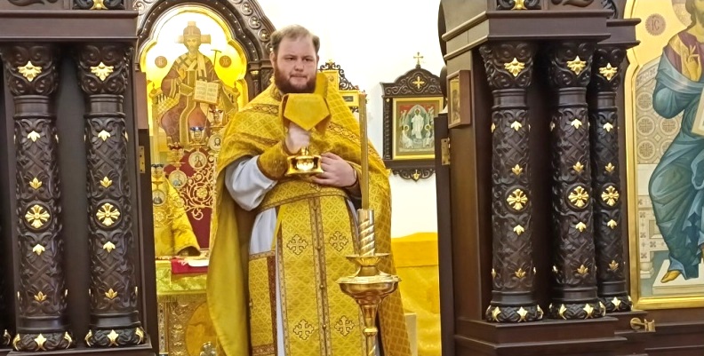 Божественная литургия в Неделю о блудном сыне в храме Рождества Христова
