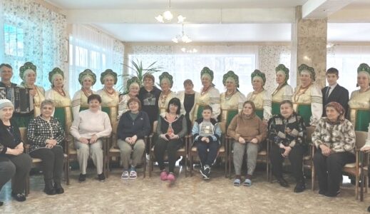 В Центре временного размещения переселенцев прошла встреча с волонтерами общества «БлагоДарю 64»