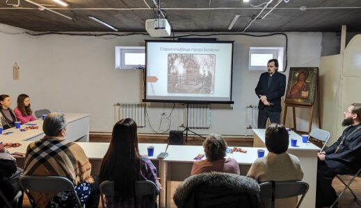В храме бессребреников и чудотворцев Космы и Дамиана прошла встреча в рамках церковно-краеведческого лектория