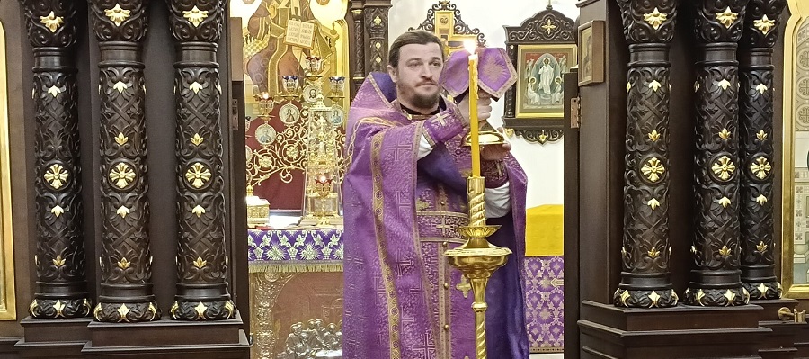 Божественная литургия в Неделю 2-ю Великого поста в храме Рождества Христова