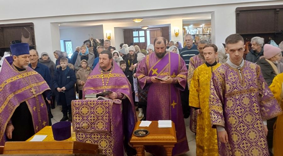 Божественная литургия в Неделю 1-ю Великого поста, Торжества Православия, в храме Рождества Христова