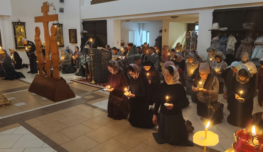 1-я Пассия в храме Рождества Христова