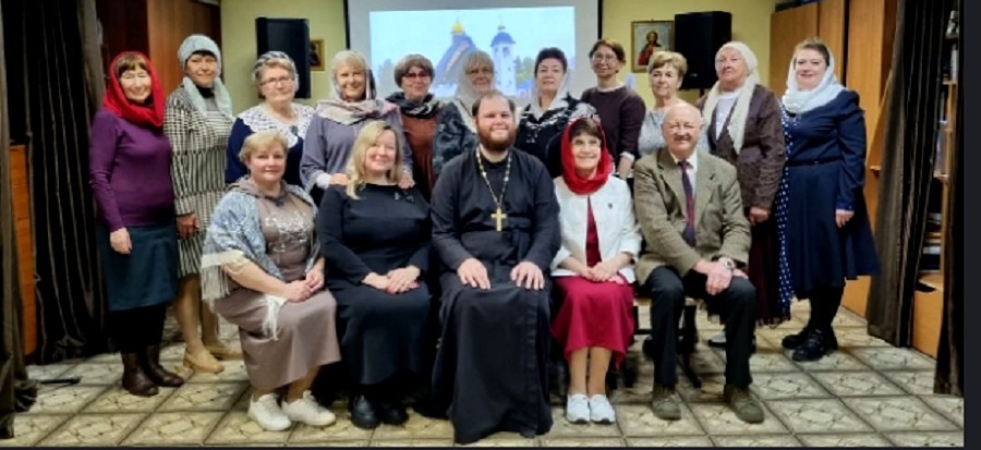 В воскресной школе «Вифлеем» храма Рождества Христова состоялся выпуск взрослой группы обучающихся