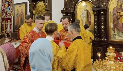Пасхальные торжества в день Светлой Пасхи в храме Рождества Христова