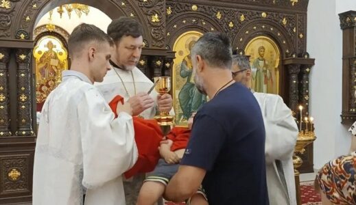 Божественная литургия в Неделю 7-ю по Пасхе, святых 318 богоносных отцов I Вселенского Собора, в храме Рождества Христова