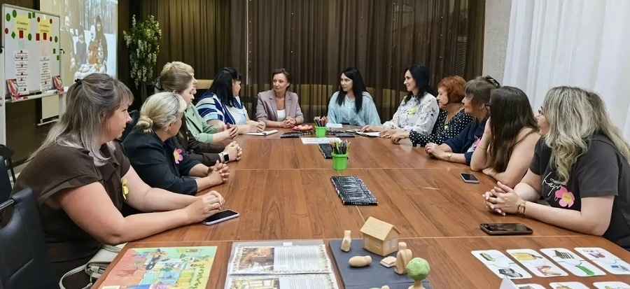 В Центре «Семья» прошла встреча с вице-спикером Госдумы Анной Кузнецовой